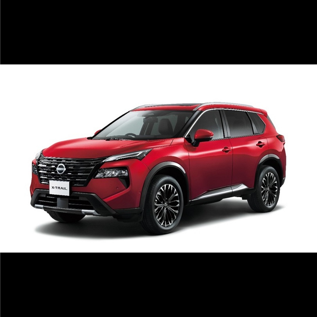 エクストレイル G e-4ORCE 展示中